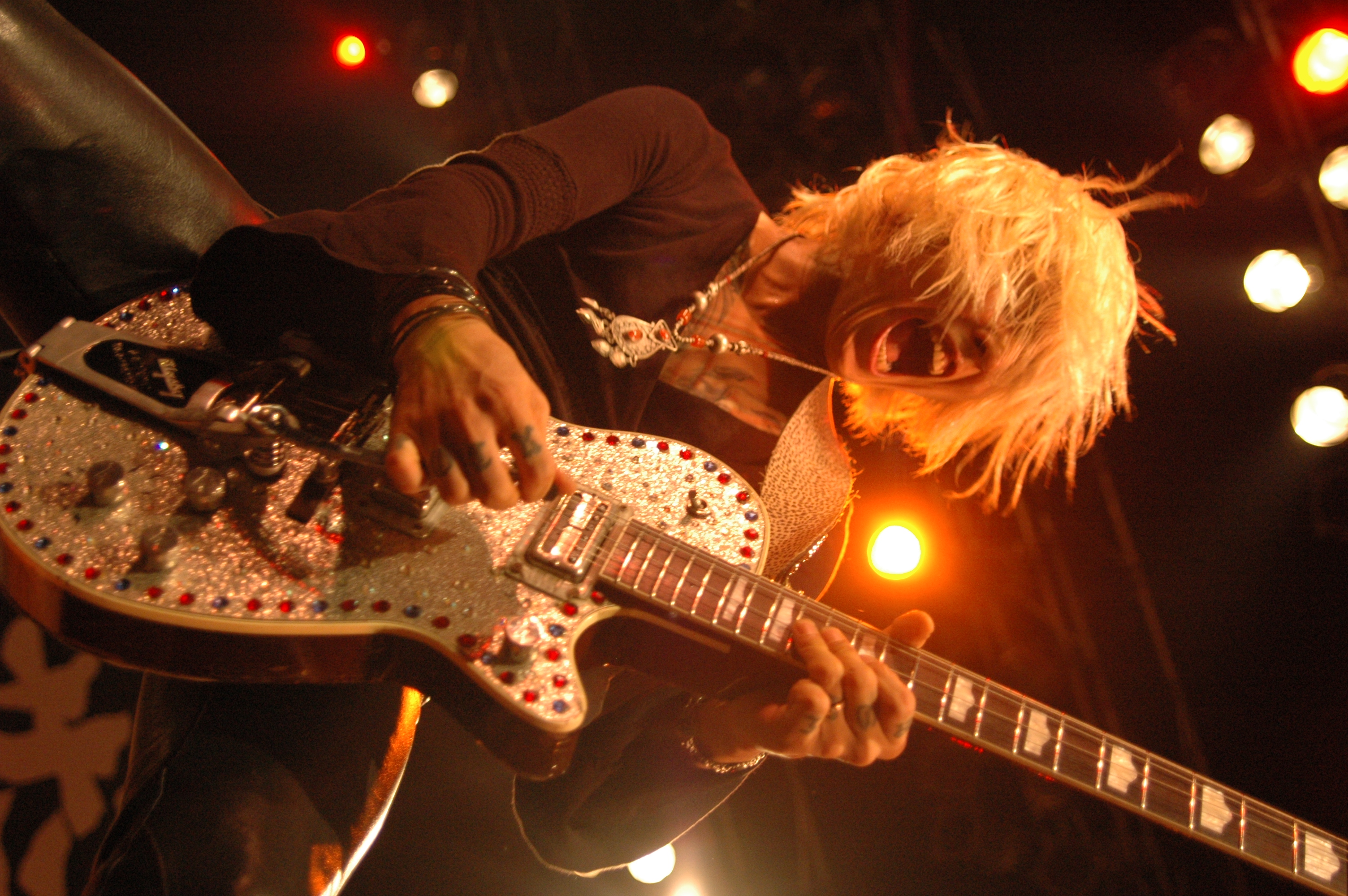 2006